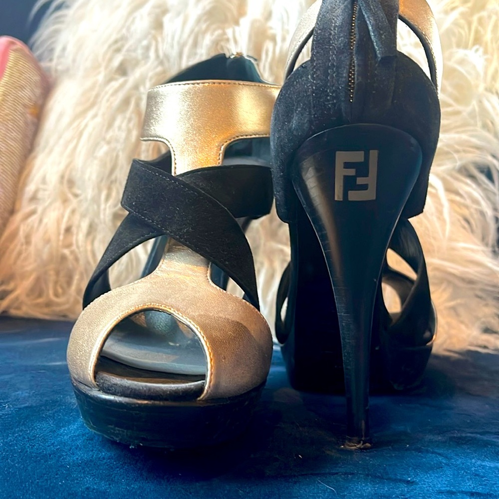 Fendi Gold and Black leather and suede heels